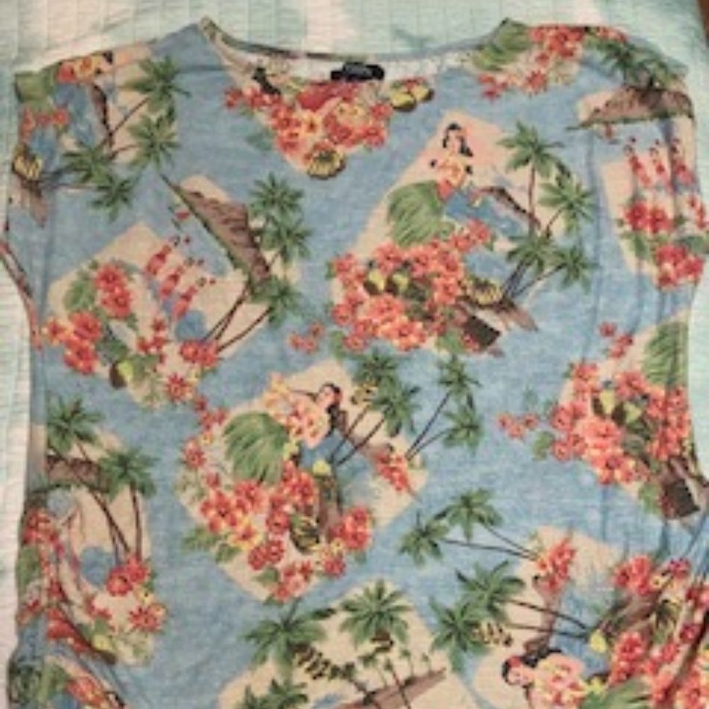 Chaps Hawaiian Tee Size L